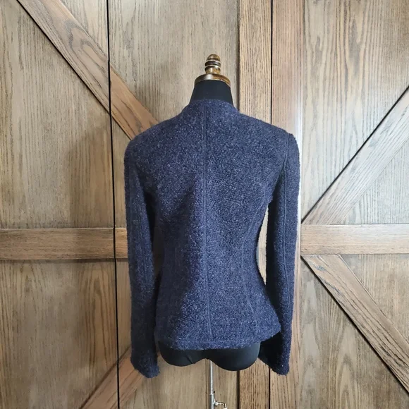 LAST CHANCE Armani Collezioni Boucle Knit Jacket - Picture 6 of 6